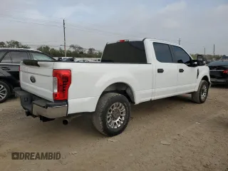 2019 Ford Super Duty F-250 SRW XL with VIN 1FT7W2A68KEE62694, listed as a Copart auction lot 82036854 with 153,678 mi miles and Salvage Title. Bid and sale history available at carsss.com. Image 3.