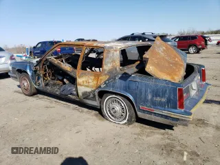 1988 Cadillac DeVille z VIN 1G6CD1156J4296091, wystawiony jako Copart lot #46307265 z przebiegiem Nie podano mil oraz Szkoda całkowita • Salvage title. Historia ofert i sprzedaży dostępna na DreamBid. Obrazek 2.