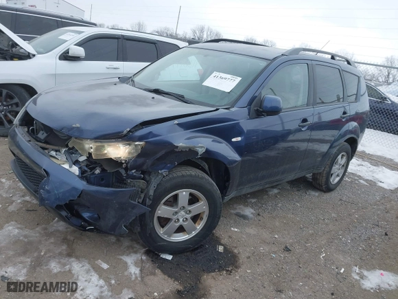 2007 Mitsubishi Outlander ES with VIN JA4MS31X37Z012460, listed as a IAAI auction lot 41369777 with 174,722 mi miles. Bid and sale history available at carsss.com. Image 18.