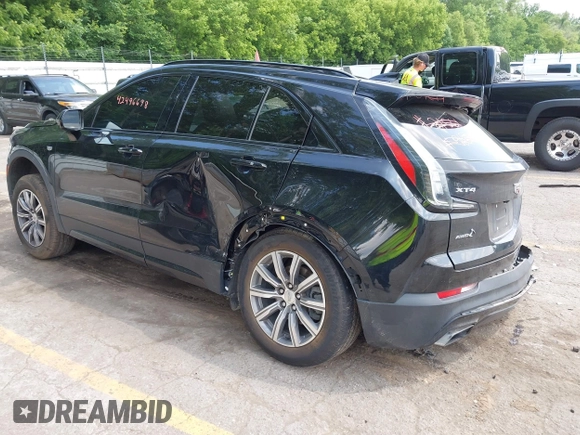 2019 Cadillac XT4 AWD Sport с VIN 1GYFZFR44KF140894, выставлен на аукционе IAAI как лот 42496698 с пробегом 79 768 миль миль и . История ставок и продаж доступна на DreamBid. Изображение 3.
