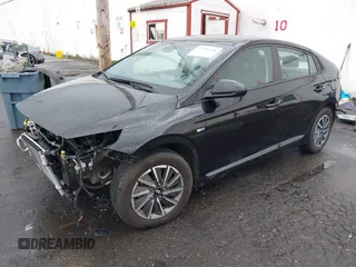 2020 Hyundai Ioniq SE with VIN KMHC75LJ3LU071938, listed as a IAAI auction lot 41785298 with 47,165 mi miles and . Bid and sale history available at DreamBid. Image 22.