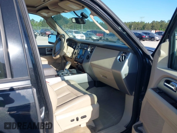 2012 Ford Expedition XLT with VIN 1FMJU1H58CEF24224, listed as a IAAI auction lot 42027523 with 187,764 mi miles and . Bid and sale history available at DreamBid. Image 5.