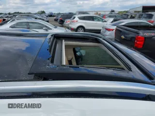 2017 Mercedes-Benz GLS 450 z VIN 4JGDF6EE2HA989945, wystawiony jako IAAI lot #41953246 z przebiegiem Nie podano mil oraz . Historia ofert i sprzedaży dostępna na DreamBid. Obrazek 16.