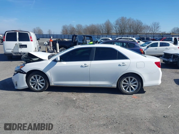 2012 Toyota Camry SE with VIN 4T1BK1FK1CU509931, listed as a IAAI auction lot 41474984 with 86,707 mi miles. Bid and sale history available at carsss.com. Image 13.