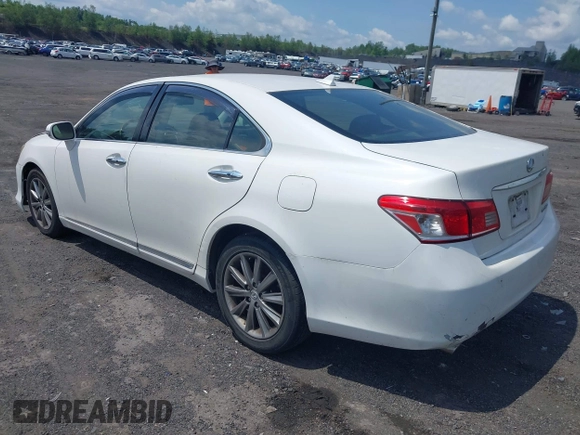 2012 Lexus ES 330 z VIN JTHBK1EG9C2488242, wystawiony jako IAAI lot #42603759 z przebiegiem 342 905 mil mil oraz . Historia ofert i sprzedaży dostępna na DreamBid. Obrazek 3.