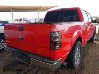 2004 Ford F-150 XLT with VIN 1FTRW12W74FA15854, listed as a IAAI auction lot 41917424 with 325,330 mi miles. Bid and sale history available at carsss.com. Image 4.
