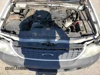 2003 Ford Explorer XLS z VIN 1FMZU62K23UC17815, wystawiony jako Copart lot #63518825 z przebiegiem 97 803 mil mil oraz Czysty tytuł • Clean title. Historia ofert i sprzedaży dostępna na DreamBid. Obrazek 11.