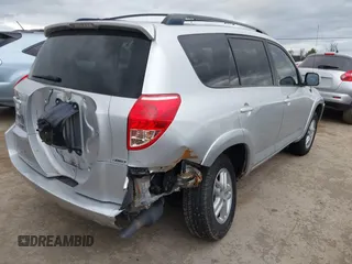 2007 Toyota RAV4 Sport with VIN JTMBK32V376021624, listed as a IAAI auction lot 41777001 with 226,262 mi miles. Bid and sale history available at carsss.com. Image 6.