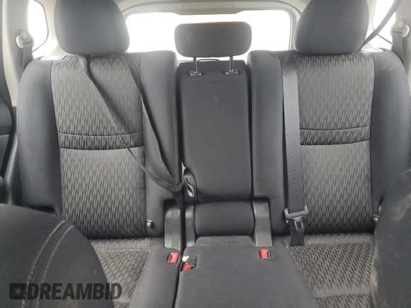 2017 Nissan Rogue SL z VIN JN8AT2MVXHW252039, wystawiony jako Copart lot #59913495 z przebiegiem 103 667 mil mil oraz Szkoda całkowita • Salvage title. Historia ofert i sprzedaży dostępna na DreamBid. Obrazek 10.