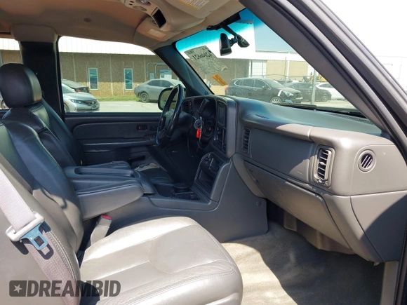 2005 Chevrolet Silverado 1500 Z71 with VIN 1GCEK19B75E244457, listed as a IAAI auction lot 42046621 with 262,519 mi miles and . Bid and sale history available at DreamBid. Image 5.