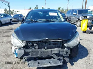 2016 Scion iA z VIN 3MYDLBZV0GY123351, wystawiony jako IAAI lot #41736327 z przebiegiem 86 804 mil mil oraz . Historia ofert i sprzedaży dostępna na DreamBid. Obrazek 12.