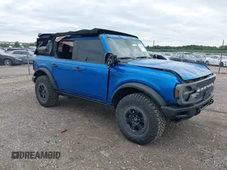 2021 Ford Bronco with VIN 1FMEE5DHXMLA78970, listed as a IAAI auction lot 42316756 with 35,668 mi miles and . Bid and sale history available at DreamBid. Image 1.