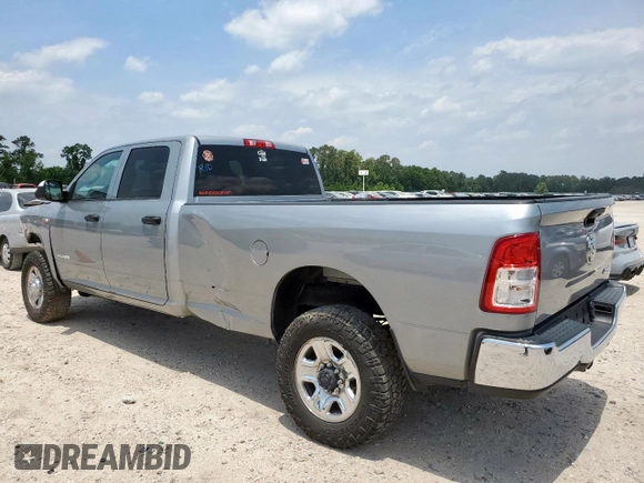 2022 Ram 2500 Tradesman with VIN 3C6UR5HJ0NG118075, listed as a Copart auction lot 57260855 with 60,084 mi miles and Salvage title. Bid and sale history available at DreamBid. Image 3.