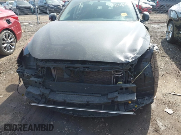 2015 Infiniti Q50 Premium with VIN JN1BV7AR1FM417499, listed as a IAAI auction lot 42063460 with 117,210 mi miles. Bid and sale history available at carsss.com. Image 13.