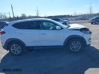 2016 Hyundai Tucson SE with VIN KM8J23A48GU127546, listed as a IAAI auction lot 41813750 with 108,107 mi miles. Bid and sale history available at carsss.com. Image 13.