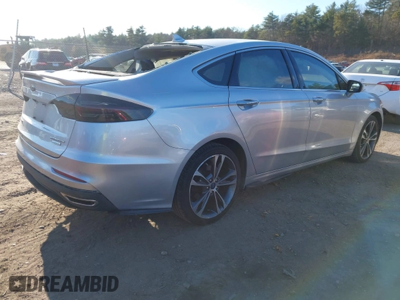2019 Ford Fusion Titanium with VIN 3FA6P0K97KR269817, listed as a IAAI auction lot 40880869 with 93,025 mi miles. Bid and sale history available at carsss.com. Image 4.