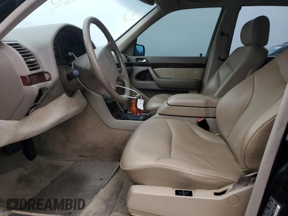 1999 Mercedes-Benz S-Class with VIN WDBGA51G5XA422062, listed as a Copart auction lot 83805544 with 198,439 mi miles and Salvage Title. Bid and sale history available at carsss.com. Image 7.