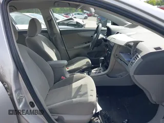 2010 Toyota Corolla z VIN 1NXBU4EE2AZ231058, wystawiony jako IAAI lot #42335292 z przebiegiem 209 583 mil mil oraz . Historia ofert i sprzedaży dostępna na DreamBid. Obrazek 5.