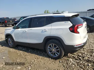 2024 GMC Terrain SLT with VIN 3GKALVEG3RL243515, listed as a Copart auction lot 60231975 with 4,616 mi miles and Salvage title. Bid and sale history available at DreamBid. Image 2.