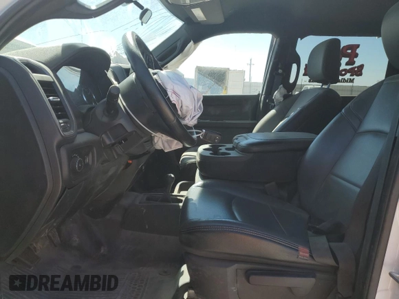 2024 Ram 2500 Tradesman with VIN 3C6UR5CL4RG253364, listed as a Copart auction lot 49462205 with 15,845 mi miles and Salvage Title. Bid and sale history available at carsss.com. Image 7.