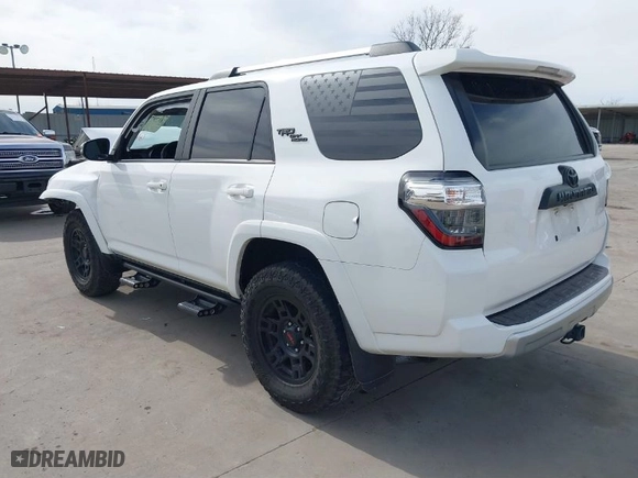 2018 Toyota 4Runner SR5 with VIN JTEBU5JR4J5523576, listed as a IAAI auction lot 41797985 with 74,929 mi miles. Bid and sale history available at carsss.com. Image 3.