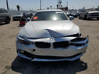 2019 BMW 4 Series 430i with VIN WBA4J1C55KBM12916, listed as a Copart auction lot 59987894 with 39,835 mi miles and Salvage Title. Bid and sale history available at carsss.com. Image 5.