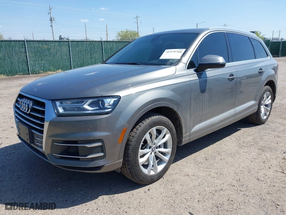 2017 Audi Q7 Premium Plus with VIN WA1LAAF70HD006612, listed as a IAAI auction lot 41979760 with 179,450 mi miles. Bid and sale history available at carsss.com. Image 17.