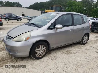 2007 Honda Fit z VIN JHMGD38457S004070, wystawiony jako Copart lot #60096895 z przebiegiem 291 870 mil mil oraz Czysty tytuł • Clean title. Historia ofert i sprzedaży dostępna na DreamBid. Obrazek 1.