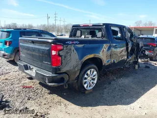 2021 Chevrolet Silverado 1500 Custom with VIN 3GCPYBEK9MG374847, listed as a IAAI auction lot 41663209 with 1 mi miles. Bid and sale history available at carsss.com. Image 4.