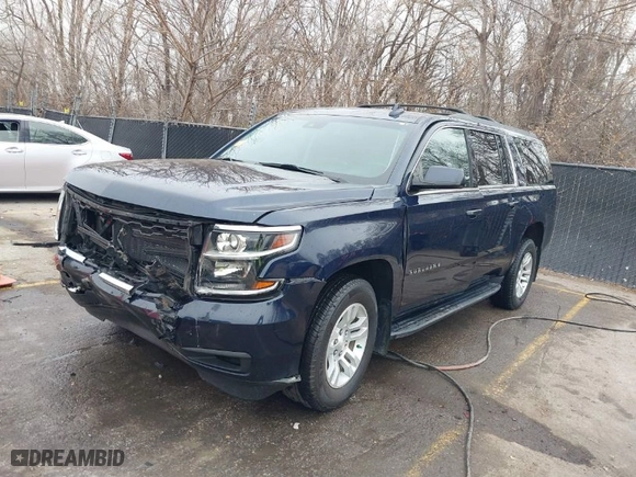 2019 Chevrolet Suburban LT with VIN 1GNSKHKC0KR372520, listed as a IAAI auction lot 41161068 with NaN miles. Bid and sale history available at carsss.com. Image 2.