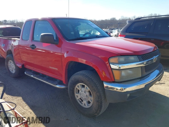 2004 Chevrolet Colorado LS Z71 with VIN 1GCDT196648210468, listed as a IAAI auction lot 41342300 with 206,478 mi miles. Bid and sale history available at carsss.com. Image 1.