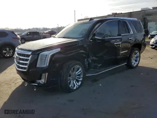 2018 Cadillac Escalade Luxury with VIN 1GYS4BKJ3JR229441, listed as a Copart auction lot 70043682 with 0 mi miles. Bid and sale history available at carsss.com. Image 1.
