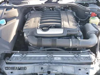 2018 Porsche Cayenne z VIN WP1AA2A2XJKA07829, wystawiony jako IAAI lot #41681207 z przebiegiem Nie podano mil oraz . Historia ofert i sprzedaży dostępna na DreamBid. Obrazek 10.