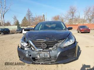 2017 Nissan Altima SV with VIN 1N4AL3AP2HC266922, listed as a IAAI auction lot 41876597 with 60,837 mi miles and . Bid and sale history available at carsss.com. Image 12.