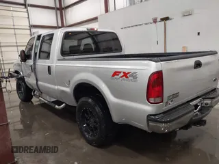 2006 Ford F-250 XL with VIN 1FTSW21PX6ED38127, listed as a IAAI auction lot 41444879 with 209,064 mi miles and . Bid and sale history available at DreamBid. Image 3.