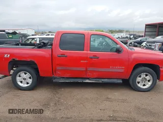 2010 Chevrolet Silverado 1500 LT with VIN 3GCRKSE3XAG207654, listed as a IAAI auction lot 42177076 with 265,572 mi miles and . Bid and sale history available at DreamBid. Image 6.