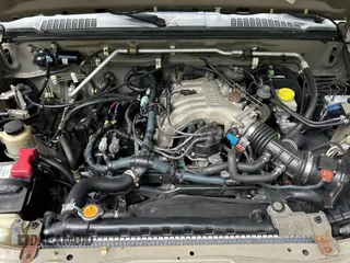 2004 Nissan Xterra XE with VIN 5N1ED28Y44C656024, listed as a Copart auction lot 61629985 with 216,348 mi miles and Clean title. Bid and sale history available at DreamBid. Image 7.