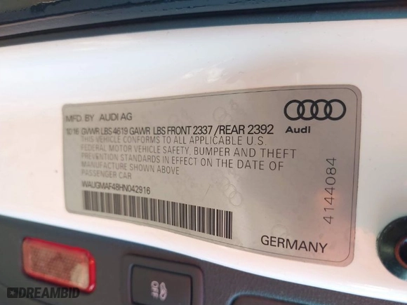2017 Audi A4 ultra Premium with VIN WAUGMAF48HN042916, listed as a IAAI auction lot 41415971 with 103,367 mi miles. Bid and sale history available at carsss.com. Image 9.