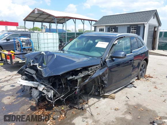 2012 Audi Q5 Prestige with VIN WA1WKAFP7CA033665, listed as a IAAI auction lot 42186872 with 196,900 mi miles and . Bid and sale history available at DreamBid. Image 2.