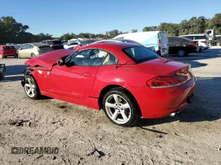 2011 BMW Z4 sDrive30i with VIN WBALM5C55BE379280, listed as a Copart auction lot 81977024 with 40,254 mi miles and Salvage Title. Bid and sale history available at carsss.com. Image 2.