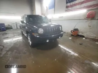 2014 Jeep Patriot Latitude with VIN 1C4NJRFB0ED588336, listed as a Copart auction lot 89391695 with 133,941 mi miles and Salvage Title. Bid and sale history available at carsss.com. Image 13.