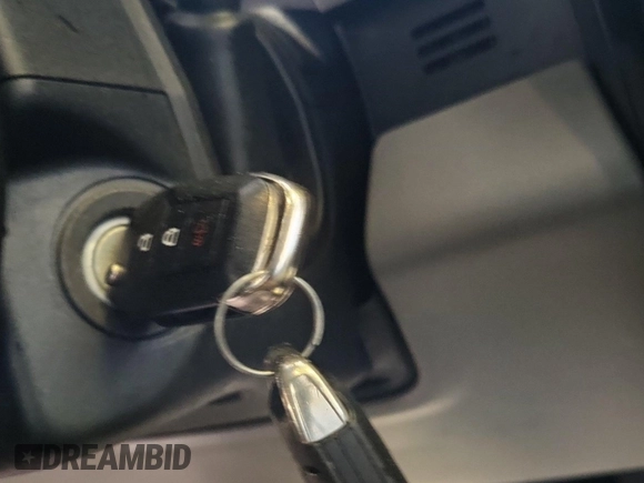 2016 Ford F-150 XLT with VIN 1FTFX1EF2GKD19438, listed as a IAAI auction lot 42610430 with 165,618 mi miles and . Bid and sale history available at DreamBid. Image 2.