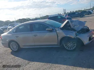 2016 Volkswagen Passat 1.8T SE w/Technology with VIN 1VWBS7A38GC018059, listed as a IAAI auction lot 41684959 with 44,850 mi miles. Bid and sale history available at carsss.com. Image 12.