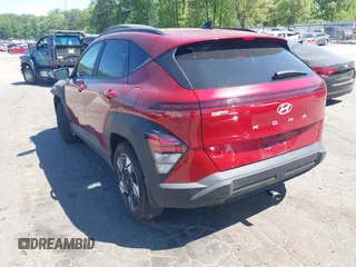 2025 Hyundai Kona SEL с VIN KM8HC3AB4SU213617, выставлен на аукционе IAAI как лот 42054129 с пробегом 16 162 миль миль и . История ставок и продаж доступна на DreamBid. Изображение 3.