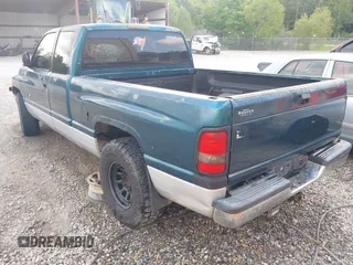 1999 Dodge 1500 with VIN 3B7HC12Y6XG101181, listed as a IAAI auction lot 42101698 with 175,669 mi miles and . Bid and sale history available at DreamBid. Image 6.