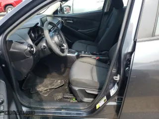 2019 Toyota Yaris Sedan L with VIN 3MYDLBYV0KY501372, listed as a Copart auction lot 67850254 with 86,309 mi miles and Salvage Title. Bid and sale history available at carsss.com. Image 7.
