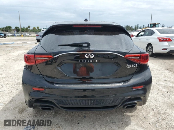 2018 Infiniti QX30 ESSENTIAL with VIN SJKCH5CP7JA046283, listed as a Copart auction lot 60801274 with 61,936 mi miles and Salvage Title. Bid and sale history available at carsss.com. Image 6.