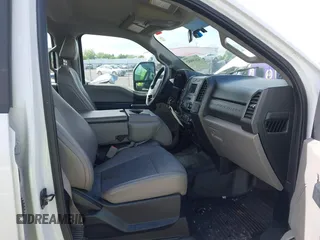 2019 Ford F-350 Platinum with VIN 1FT7W3BTXKEG58288, listed as a IAAI auction lot 42630082 with 161,637 mi miles and . Bid and sale history available at DreamBid. Image 5.