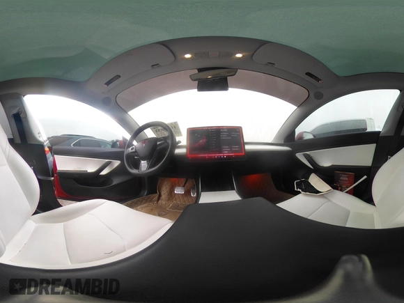 2018 Tesla Model 3 Long Range Battery z VIN 5YJ3E1EB7JF135199, wystawiony jako IAAI lot #41580853 z przebiegiem 131 774 mil mil oraz . Historia ofert i sprzedaży dostępna na DreamBid. Obrazek 20.