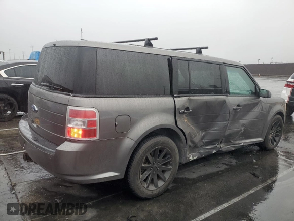 2009 Ford Flex SEL with VIN 2FMEK62C99BB07324, listed as a Copart auction lot 45214875 with 181,008 mi miles and Salvage Title. Bid and sale history available at carsss.com. Image 3.
